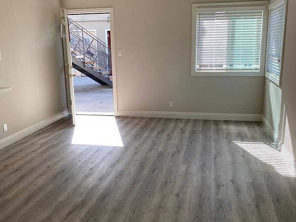3rd image of 1010 Scott St #34