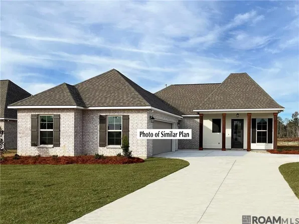 44288 Lake Wind Dr, Hammond, LA 70403