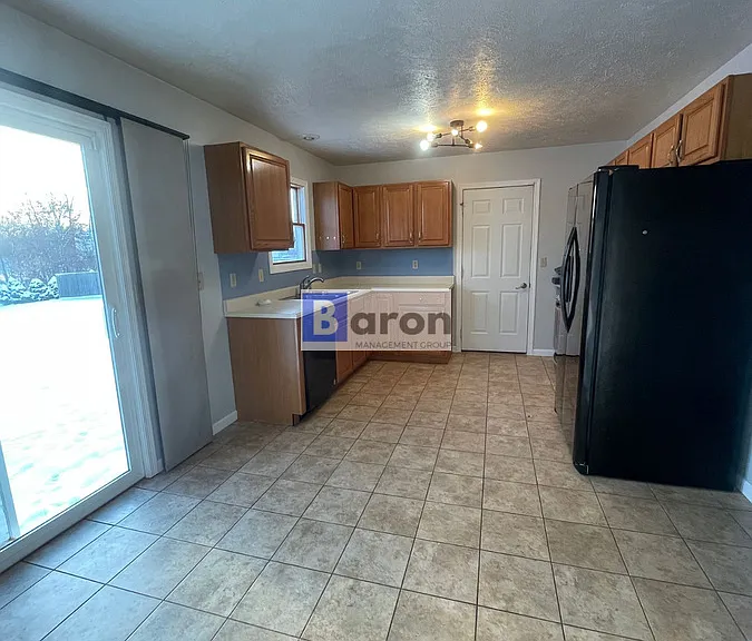 30706 Springfield Ct — Photo 12