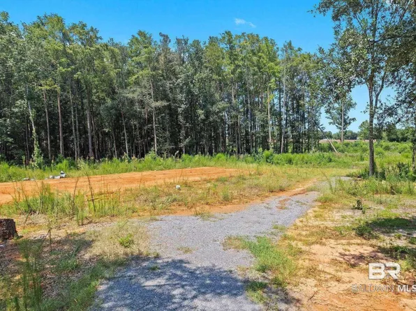29107 Gardner Rd, Elberta, AL 36530