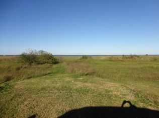 456 S Quailrun Ave, Port Lavaca, TX 77979