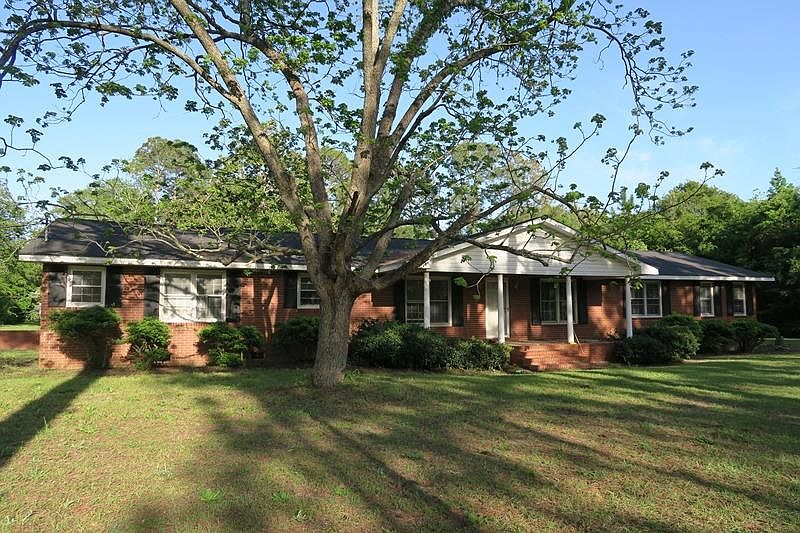 682 W Railroad St S, Pelham, GA 31779 Zillow