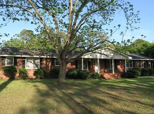 682 W Railroad St S, Pelham, GA 31779