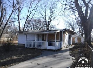 426 SE Davies St, Topeka, KS 66607