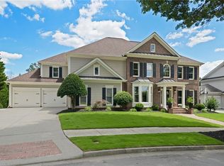 1044 Meadow Club Ct, Suwanee, GA 30024