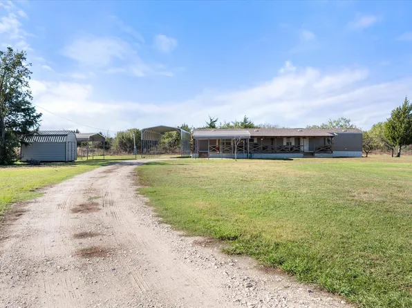 130 Tilton Rd, Corsicana, TX 75109