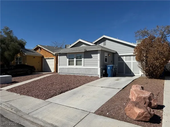 4661 Hutchinson Dr, Las Vegas, NV 89147