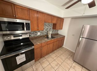 900 W Wilkes Barre St #1, Easton, PA 18042