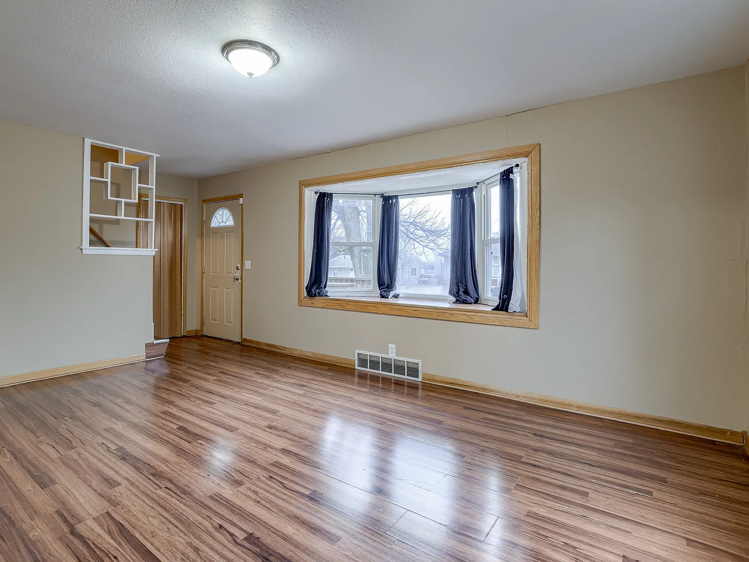 4006 Redick Avenue - 1 — Photo 2