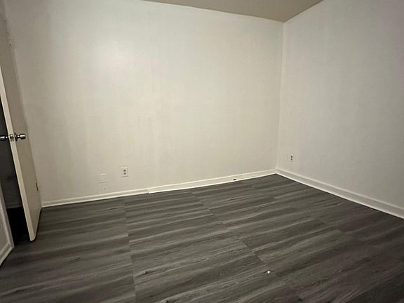 2nd image of 100 Irving Pl APT 3A