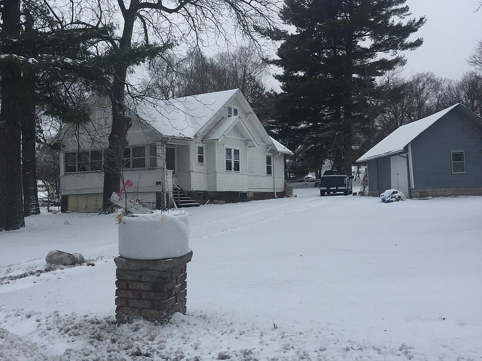1st image of 2524 Benson Gardens Blvd