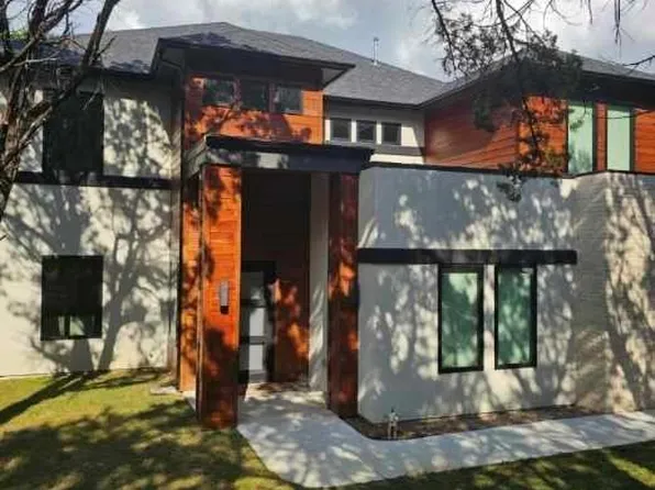 608 Redbud Ct, Cedar Hill, TX 75104