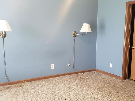 3rd image of 7617 N County Road 1000 E