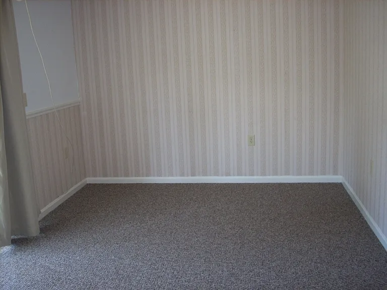 128 Lucas Dr — Photo 8