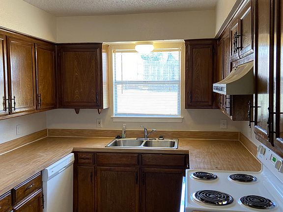 4th image of 6211 Hott Springs Dr