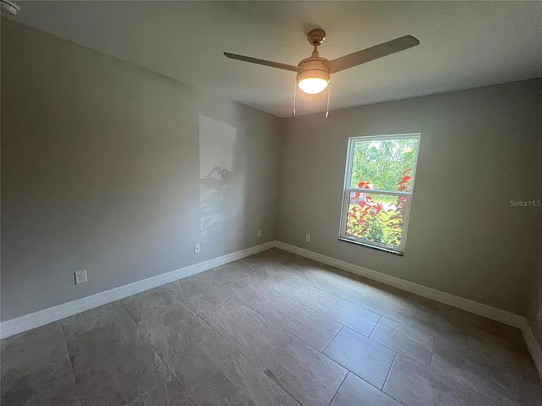 2451 Waller Rd — Photo 24