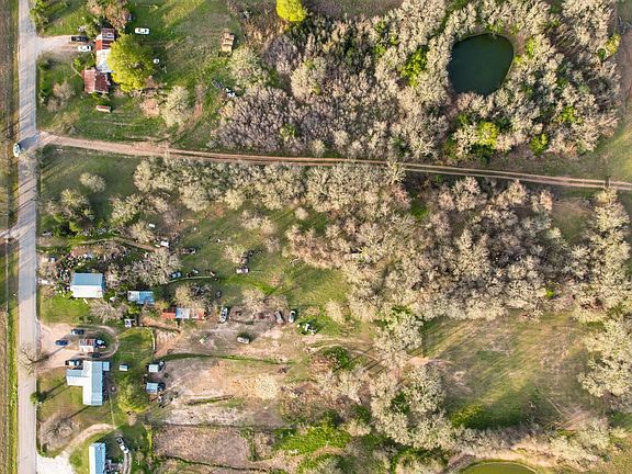 2nd image of 269 Old Lake Rd