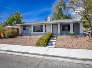 3609 Woodglen Ct, Las Vegas, NV 89108