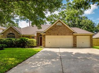 8814 Edenbridge St, Spring, TX 77379