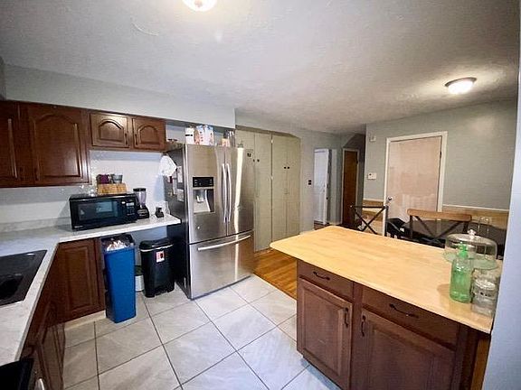 5th image of 428 Anniston Dr