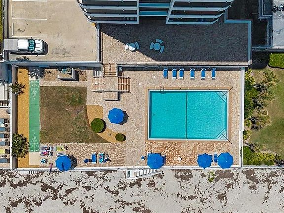 3rd image of 3743 S ATLANTIC AVENUE #10B0