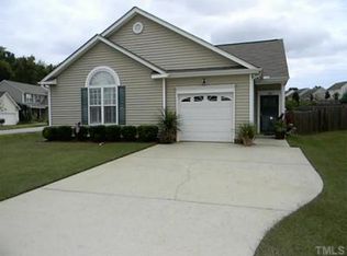 157 Hutson Ln, Clayton, NC 27527