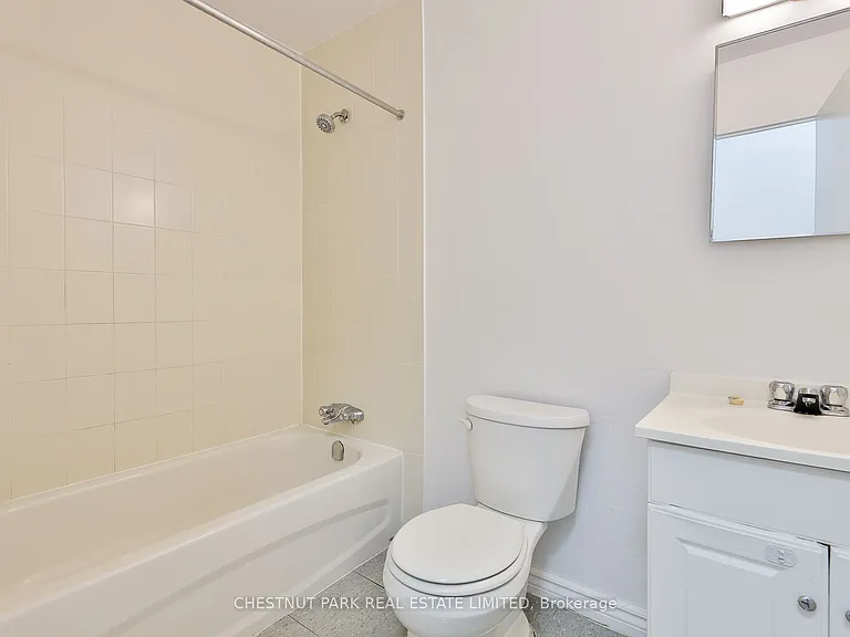900 Glen St #215 — Photo 26