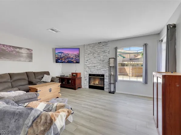 2749 Stargate St, Las Vegas, NV 89108