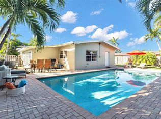 3221 Seaward Dr, Pompano Beach, FL 33062