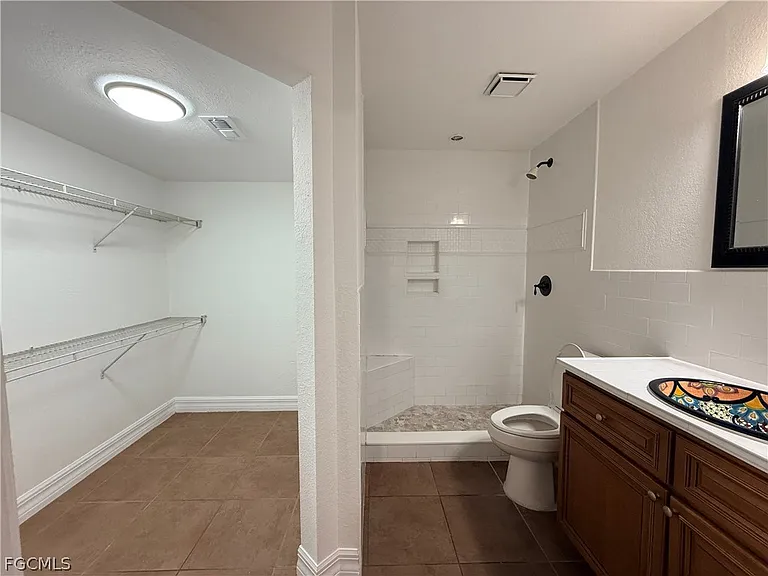 12750 Equestrian Cir #3005 — Photo 13