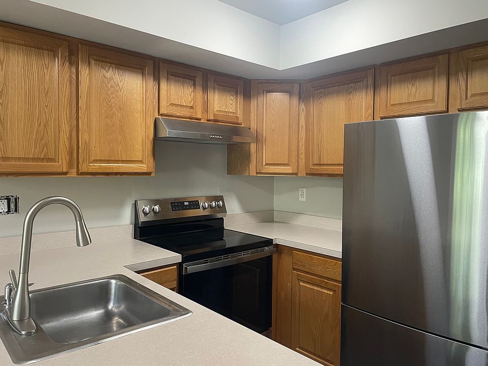 Brand new GE stainless steel appliances