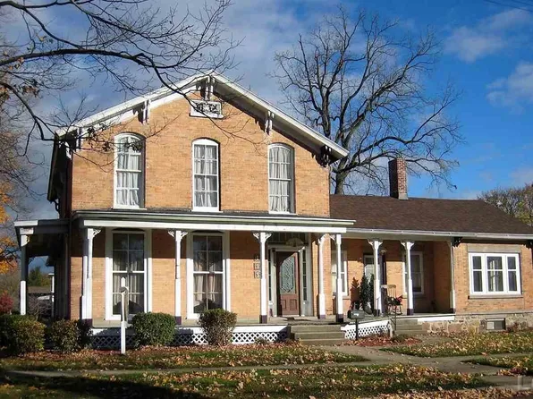 115 W Shawnee St, Tecumseh, MI 49286