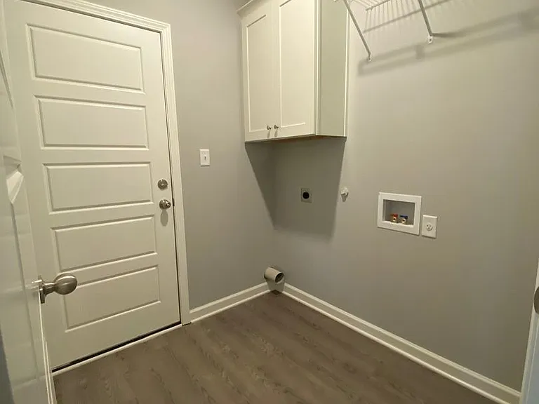 60 Anna Ln #60 — Photo 19