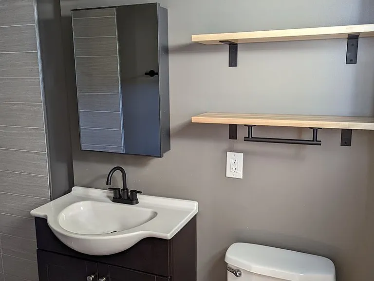 172 Lynda Cir — Photo 10