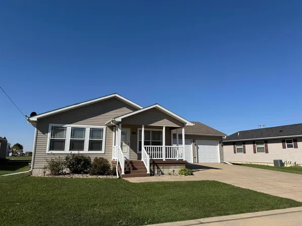 803 2nd St, Parkersburg, IA 50665
