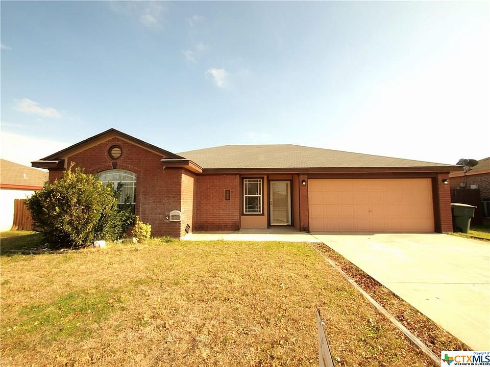1st image of 2604 Thoroughbred Dr