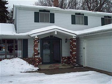 2nd image of 25904 Byron Dr