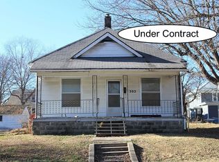 302 N Elm St, Sweet Springs, MO 65351