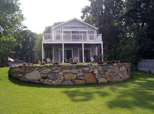 5 Pawtucket Ave, Bristol, RI 02809