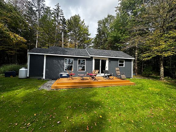 4th image of 134 Browns Rd
