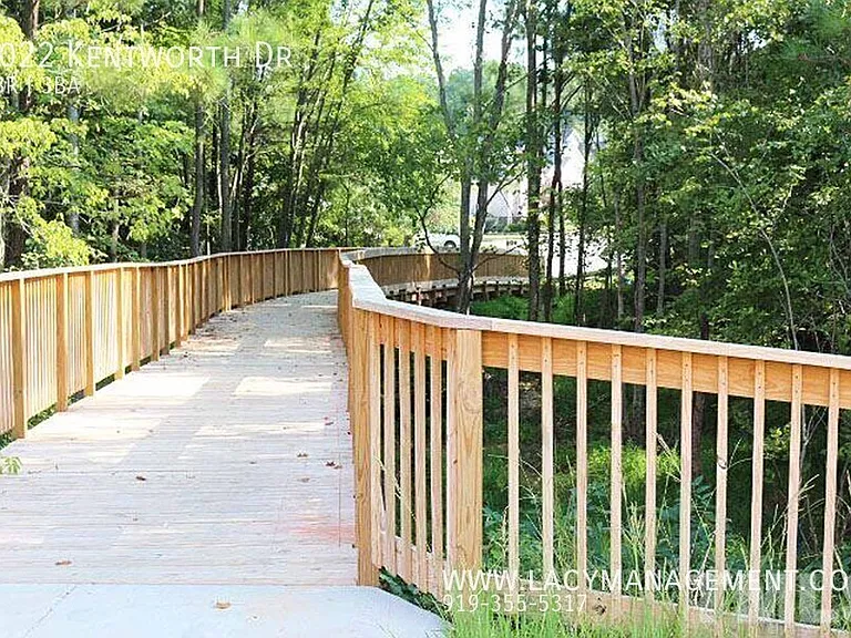 6022 Kentworth Dr — Photo 28