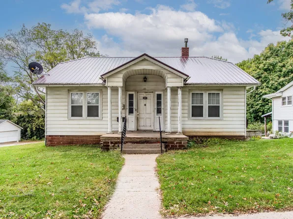 1311 12th St, Harlan, IA 51537