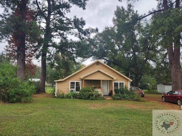 316 Georgia St, Queen City, TX 75572