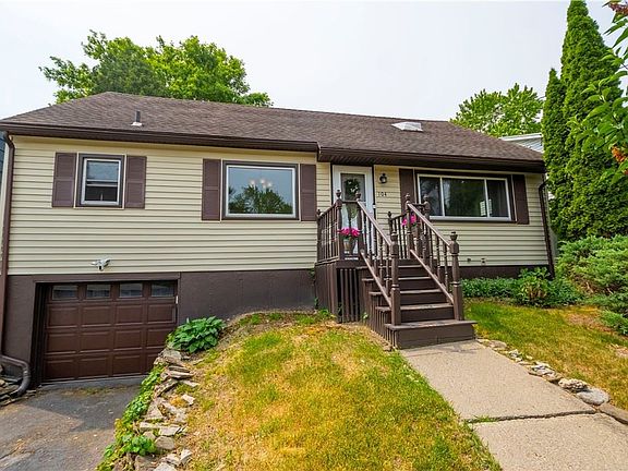 2nd image of 104 Phillips Rd