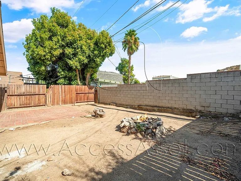 33220 Schaper St — Photo 19