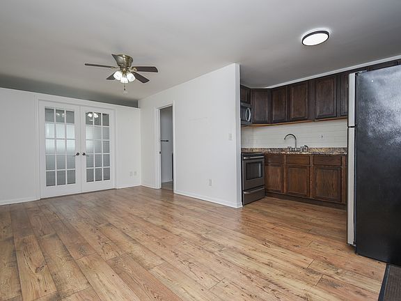 5th image of 3170 W Monroe St APT 112