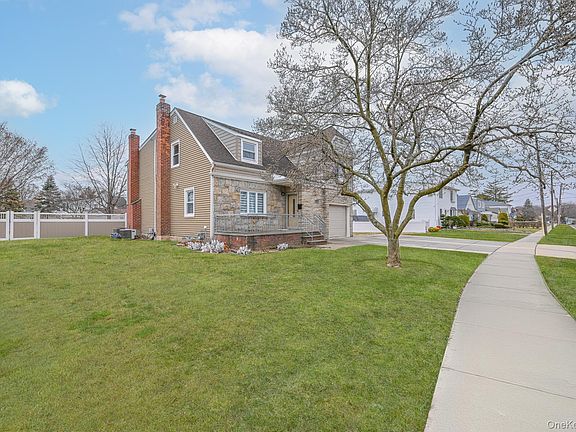 2nd image of 100 Morris Parkway