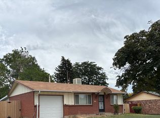 802 S Worchester St, Aurora, CO 80012