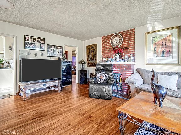 4th image of 14351 Martha St