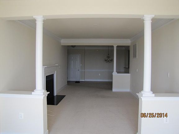 5th image of 7055 Heritage Hunt Dr APT 302